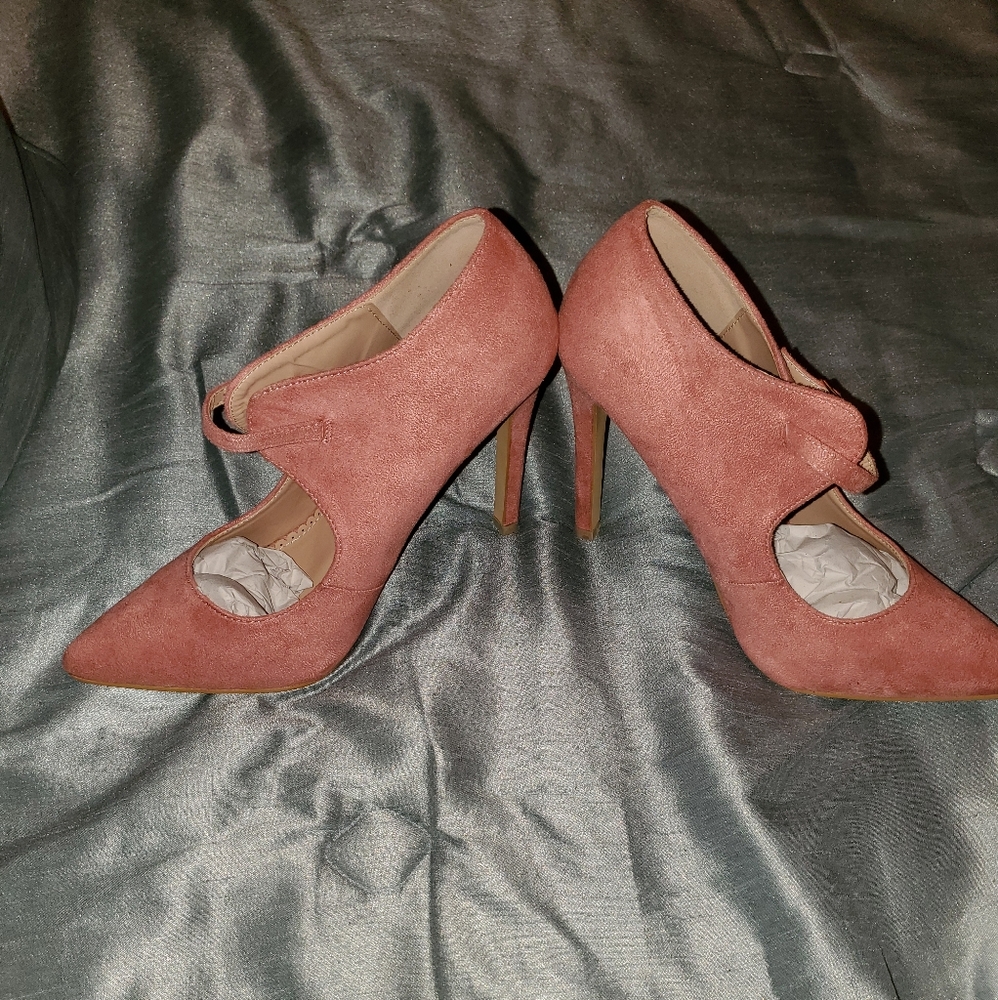 Mauve Suede Heels